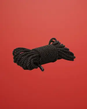 CalExotics Scandal - Bondage kötél (fekete) - 10m