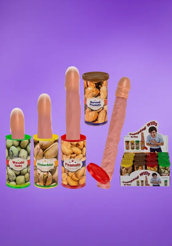 Ugró pénisz mogyorós dobozban