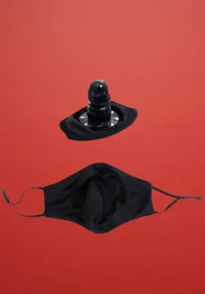 Latetobed - Fekete szájmaszk dildóval