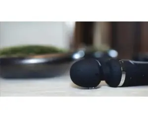 LOVENSE Domi 2 - okos masszírozó vibrátor (fekete) - Image 4